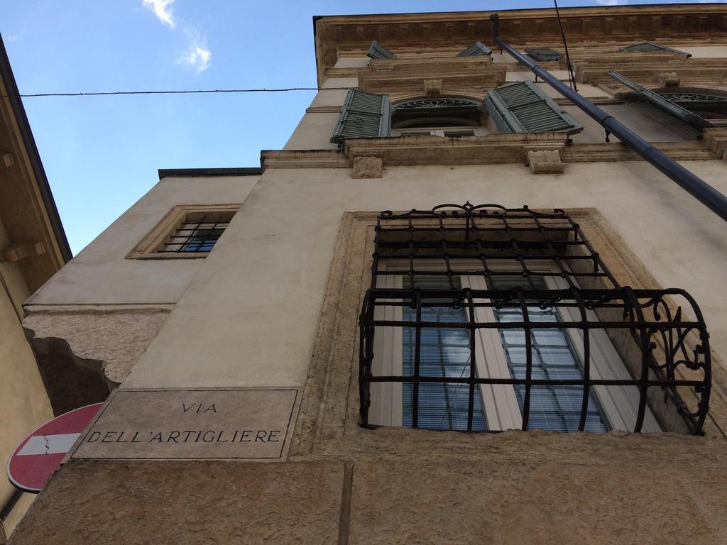 Antiche Colonne Suite Verona Exterior photo