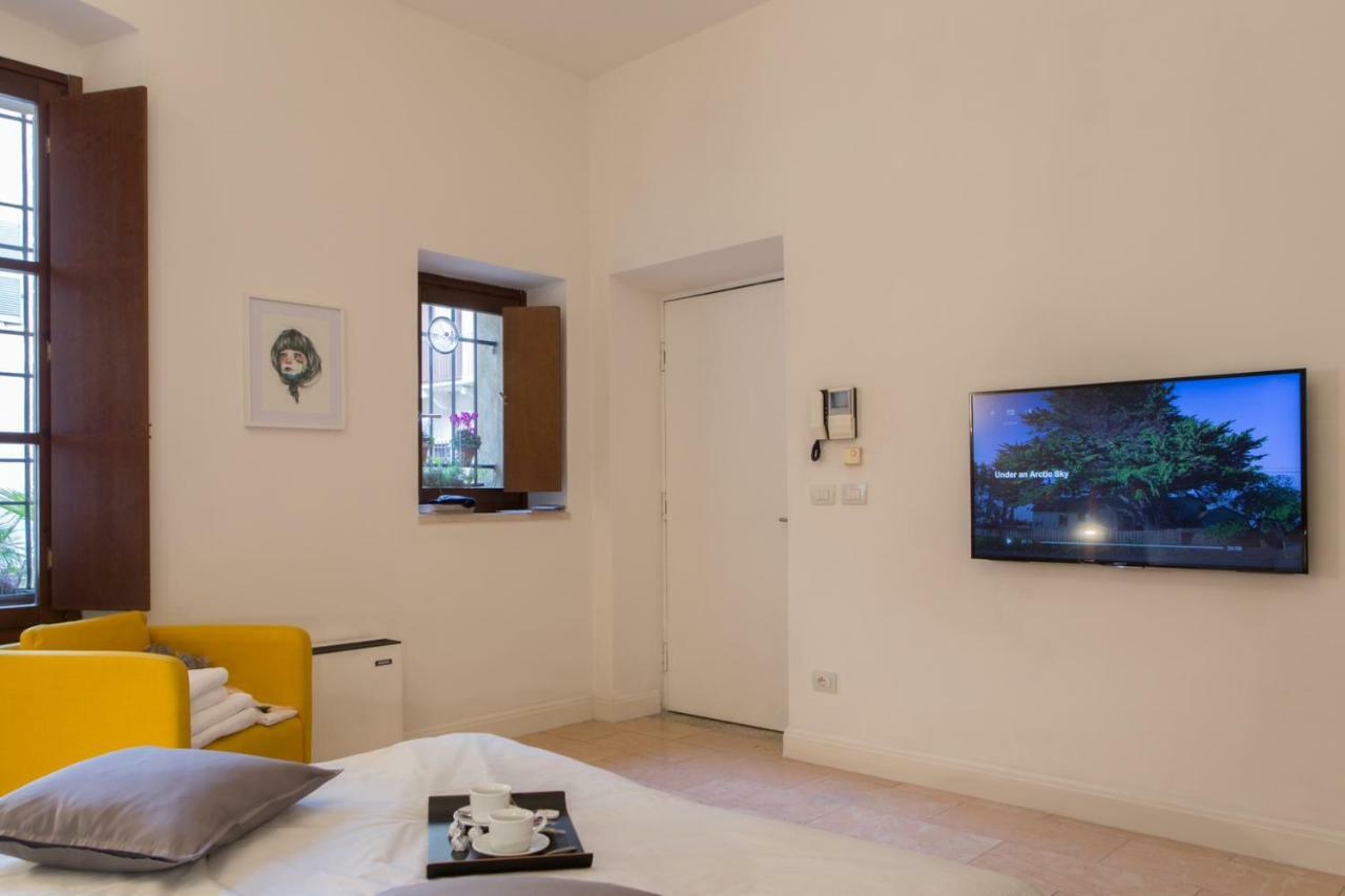 Antiche Colonne Suite Verona Exterior photo